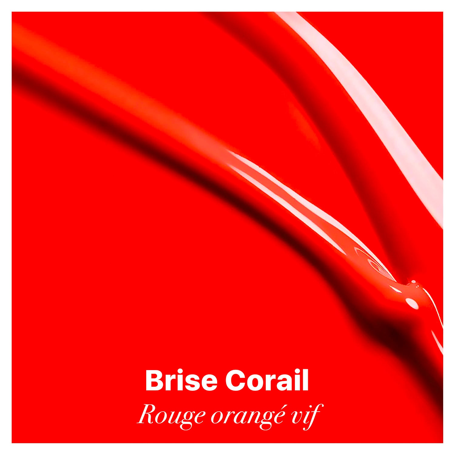 Vernis gel orangé rosé offrant éclat et douceur